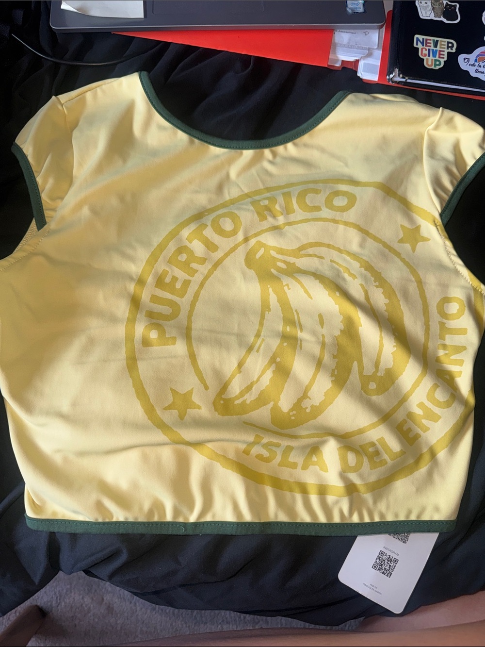 Women’s cropped tee